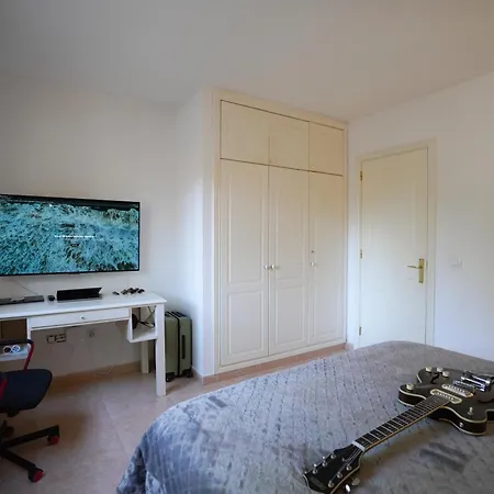 Apartment Private - Fast Wi-fi - Pool *